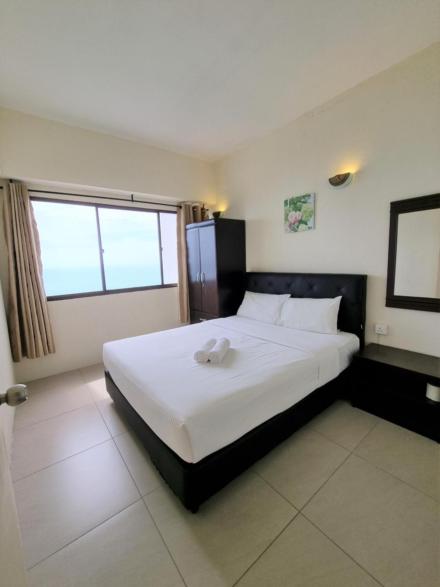 Green Ocean Seaview Apartment Batu Feringgi Ngoại thất bức ảnh