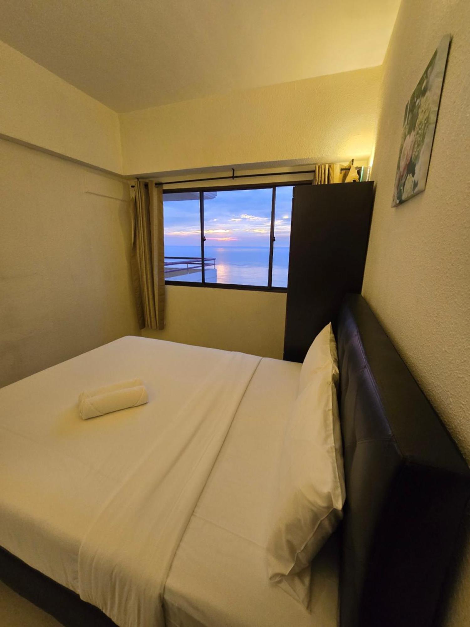 Green Ocean Seaview Apartment Batu Feringgi Ngoại thất bức ảnh